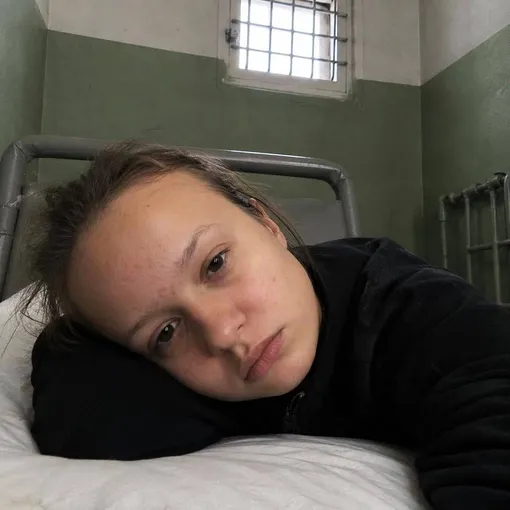 Анастасия Брагина отсидела в СИЗО 14 суток Анастасия Брагина отсидела в СИЗО 14 суток