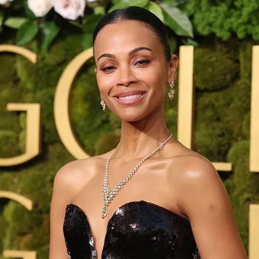 Әйелі жуынатын бөлмеде жатқанда, қызметші трахнатта болды