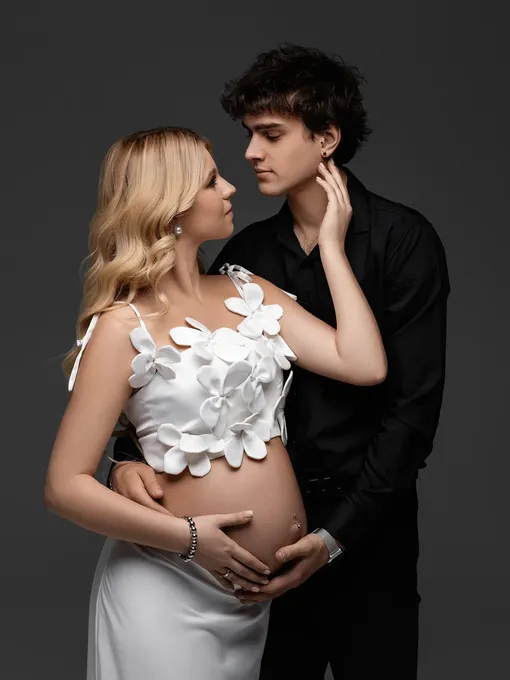 Александра Трусова ждет первенца от Марка Игнатова