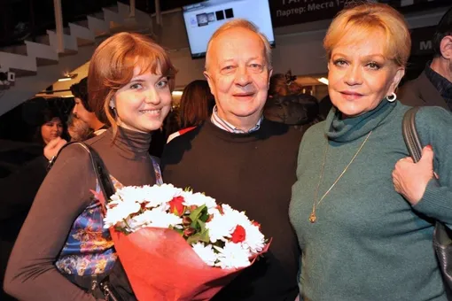 Александр Афанасьев и Ирина Шевчук с дочерью Александрой