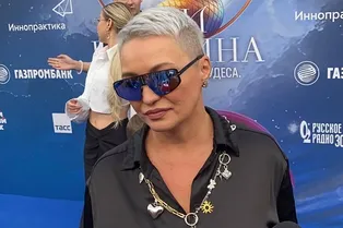 «Громко занимаются любовью»: Катя Лель заявила, что соседи мешают ей спать «Громко занимаются любовью»: Катя Лель заявила, что соседи мешают ей спать