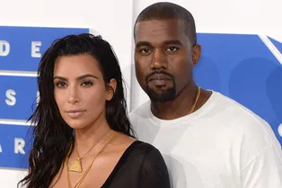 Развод окончен: Ким Кардашьян выбила грандиозные алименты от Канье Уэста
