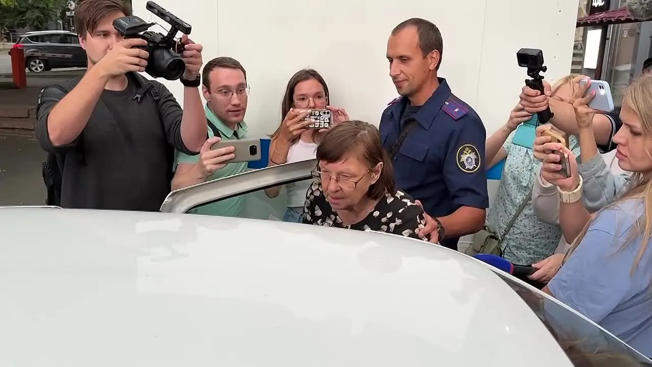 Нажми и смотри Нажми и смотри