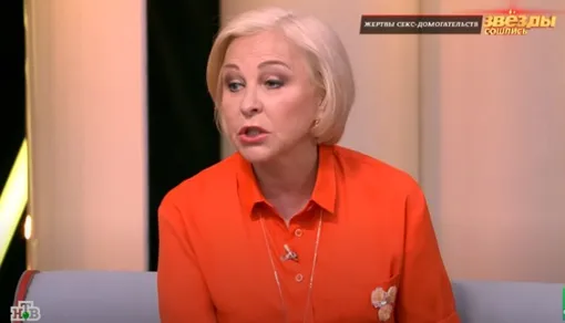 Елена Борзова призналась, что ее сын расстался с девственностью в 13 лет Елена Борзова призналась, что ее сын расстался с девственностью в 13 лет