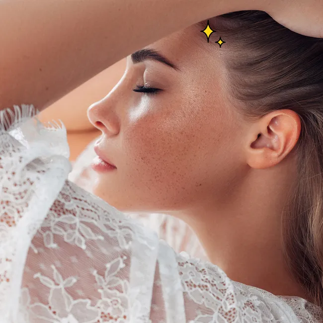 Убрать — только полдела: как избавиться от перхоти, чтобы окончательно о ней забыть