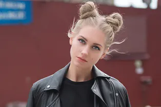 Кристина Асмус показала редкий снимок с Гариком Харламовым и дочерью Кристина Асмус показала редкий снимок с Гариком Харламовым и дочерью