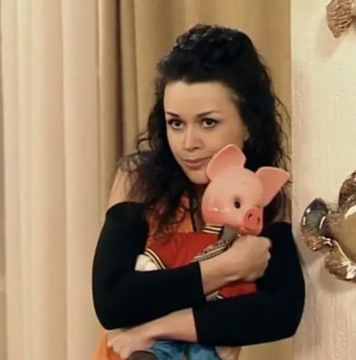 Миллионы зрителей полюбили няню Вику