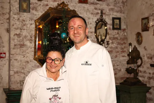 Шеф-Маруся (Марина Наумова) Шеф-Маруся (Марина Наумова)