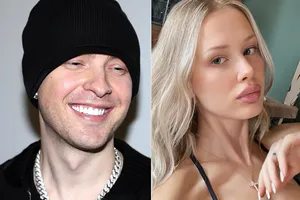 «Она меня возила на свидание. Мы снимали отель»: Егор Крид случайно рассекретил новую возлюбленную в прямом эфире «Она меня возила на свидание. Мы снимали отель»: Егор Крид случайно рассекретил новую возлюбленную в прямом эфире
