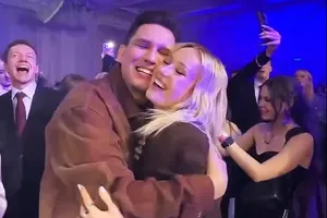 Обнимались и танцевали под хиты Филиппа Киркорова: Клава Кока и Дима Масленников показали чувства на публике