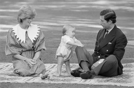 Диана и Чарльз с принцем Уильямом