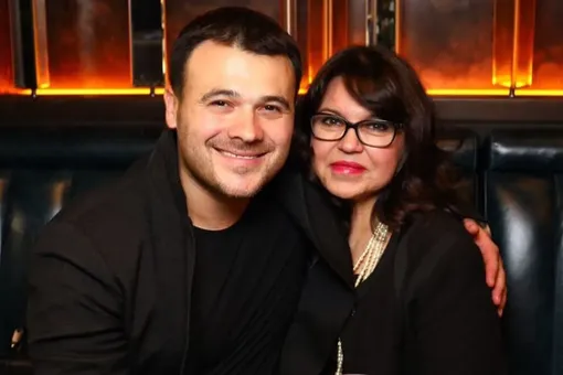 Эмин Агаларов с мамой