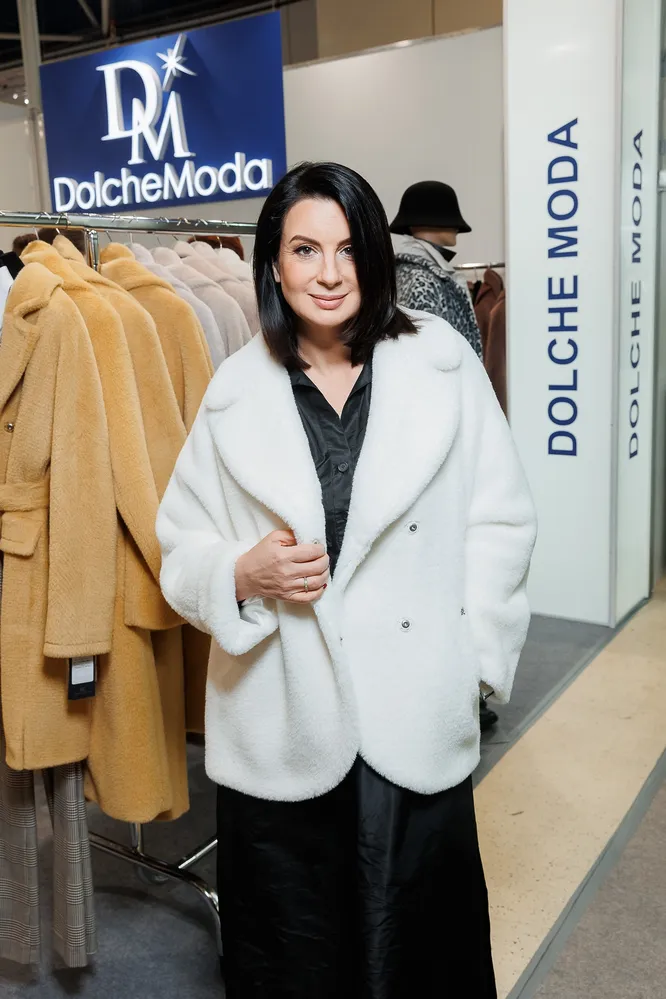 Екатерина Стриженова