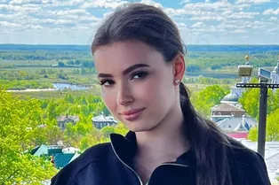 Звезда «Ворониных» Мария Ильюхина дала редкий комментарий о годовалой дочери Звезда «Ворониных» Мария Ильюхина дала редкий комментарий о годовалой дочери