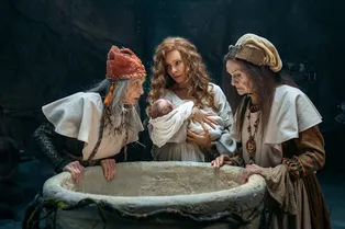 Вышел новый трейлер фэнтези «Очарованные» с Еленой Подкаминской и Даниилом Воробьевым