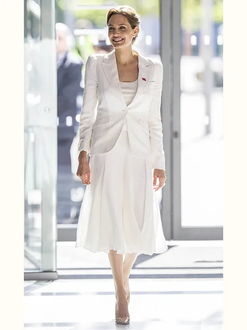 2014 стиль анджелины джоли 2014 фото