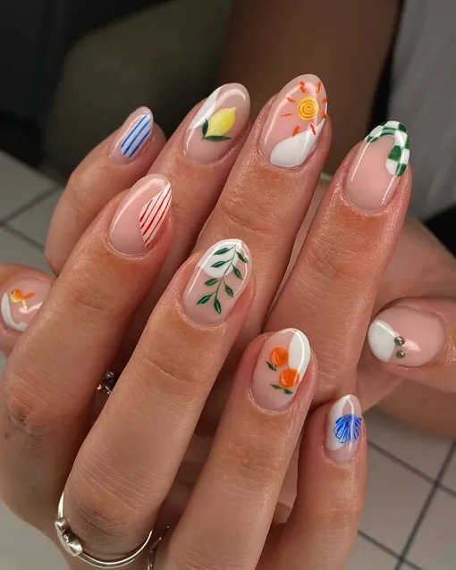 итальянский летний маникюр 2025