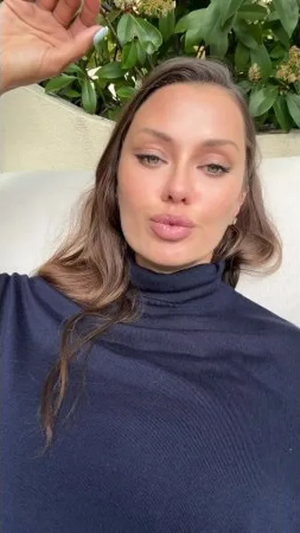 Нажми и смотри