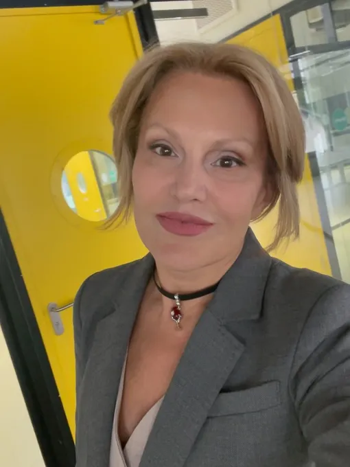 Елена Старостина рассказала о сравнениях с коллегой Елена Старостина рассказала о сравнениях с коллегой