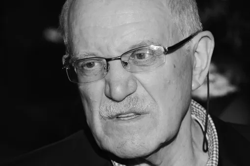 Константин Эрнст, Михаил Горевой и другие звезды пришли на прощание с Александром Миттой в Москве Константин Эрнст, Михаил Горевой и другие звезды пришли на прощание с Александром Миттой в Москве