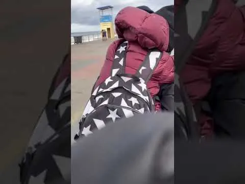 Нажми и смотри