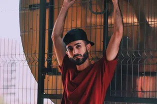 «Альфонс обманул 20 девушек»: участник шоу «Танцы» оказался мошенником «Альфонс обманул 20 девушек»: участник шоу «Танцы» оказался мошенником