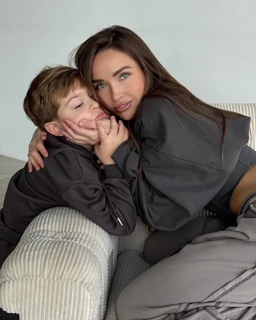 Полина Плеханова с сыном