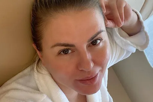«Я не хочу проснуться с отеком»: Анна Семенович отказалась от участия в шоу из-за пищевой аллергии «Я не хочу проснуться с отеком»: Анна Семенович отказалась от участия в шоу из-за пищевой аллергии