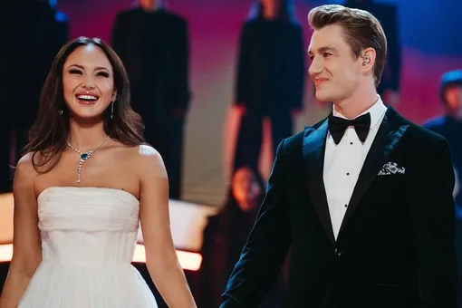 «Жены обычно их отнимают»: Алексей Воробьев показал подарок от Аиды Гарифуллиной «Жены обычно их отнимают»: Алексей Воробьев показал подарок от Аиды Гарифуллиной