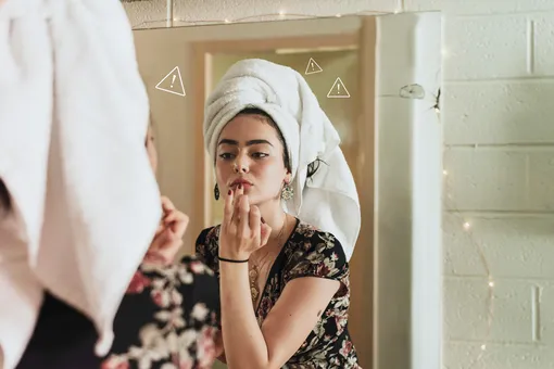 Что нельзя делать с волосами, если ты только что помыла голову: мы все совершаем эту ошибку — и это не расчёсывание!