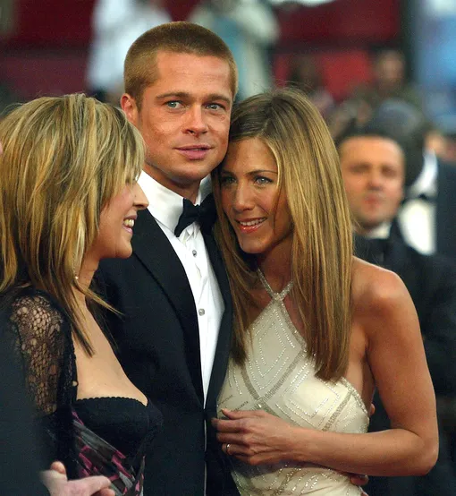 Экс-возлюбленные работают над своей дружбой Экс-возлюбленные работают над своей дружбой