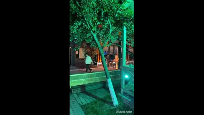 Нажми и смотри