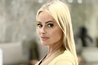 «Меня избили розгами»: Дана Борисова пожаловалась на родителей, наказавших ее из-за «уродского платья» «Меня избили розгами»: Дана Борисова пожаловалась на родителей, наказавших ее из-за «уродского платья»