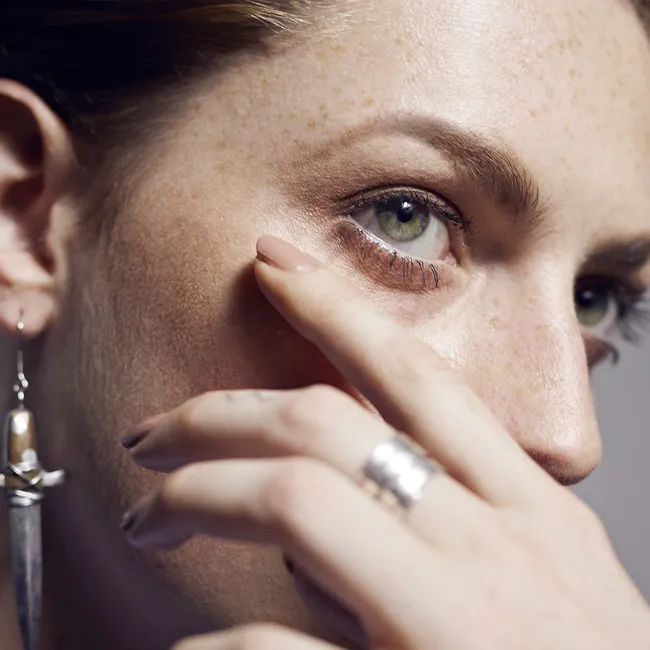 Как избавиться от «кортизолового лица» без инъекций: 5 рабочих способов