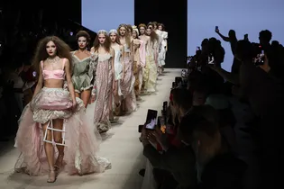 Тренды весны-2026 – прямо с подиума Московской недели моды