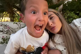 «Все эти годы ты говорил, что тебе 5 лет»: Кети Топурия показала трогательные фото с сыном в день его рождения «Все эти годы ты говорил, что тебе 5 лет»: Кети Топурия показала трогательные фото с сыном в день его рождения