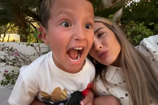 «Все эти годы ты говорил, что тебе 5 лет»: Кети Топурия показала трогательные фото с сыном в день его рождения «Все эти годы ты говорил, что тебе 5 лет»: Кети Топурия показала трогательные фото с сыном в день его рождения