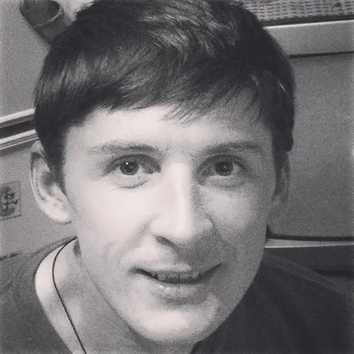 Павел Лазарев