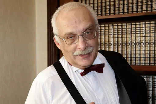 Тест: ты умнее Александра Друзя, если сможешь ответить на эти 3 вопроса «Что? Где? Когда?» Тест: ты умнее Александра Друзя, если сможешь ответить на эти 3 вопроса «Что? Где? Когда?»