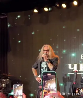 Нажми и смотри