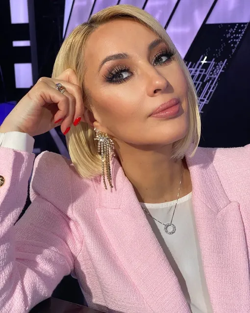 Лера призналась: ей нужно отдохнуть вдали от всех Лера призналась: ей нужно отдохнуть вдали от всех