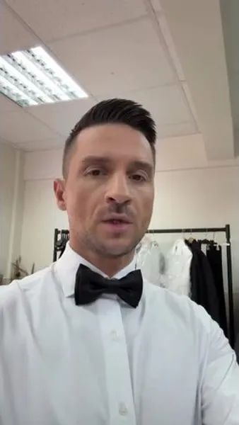 Нажми и смотри