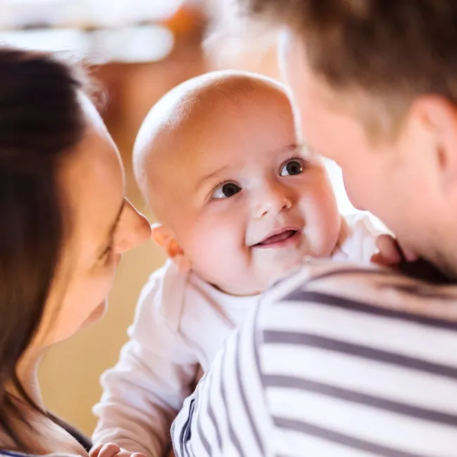 Кто ты для мужа — дочь, мать, подруга или партнёр: новые роли женщины после рождения ребёнка