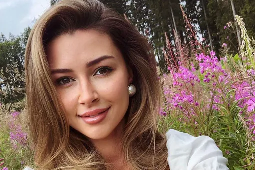 Дочь Анастасии Заворотнюк показала себя с младшим братом: редкое фото Дочь Анастасии Заворотнюк показала себя с младшим братом: редкое фото