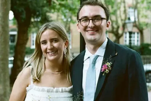 Актер сериала «Игра престолов» Айзек Хемпстед-Райт женился в Лондоне Актер сериала «Игра престолов» Айзек Хемпстед-Райт женился в Лондоне