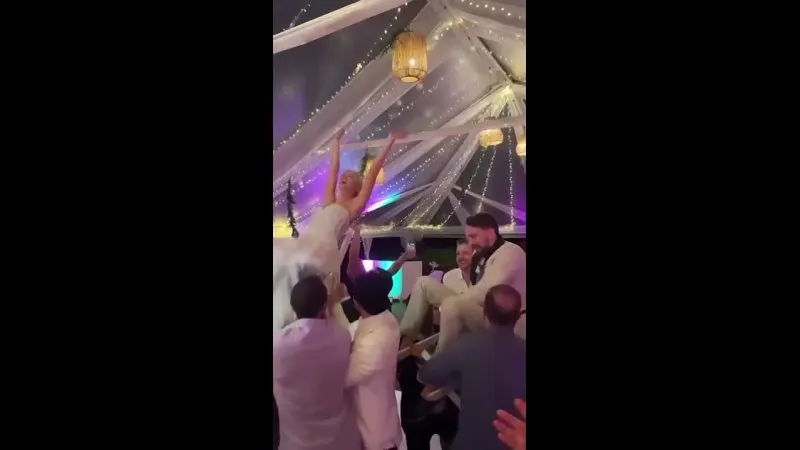 Нажми и смотри Нажми и смотри