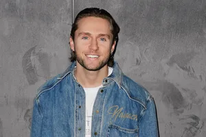 Влад Соколовский, группа «Фабрика» и Игнатий Винтуров на вечере Bloom & Sing в HIDE