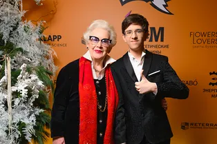 Шоу о диалоге поколений, фильм с Шаламе: что смотреть в январе