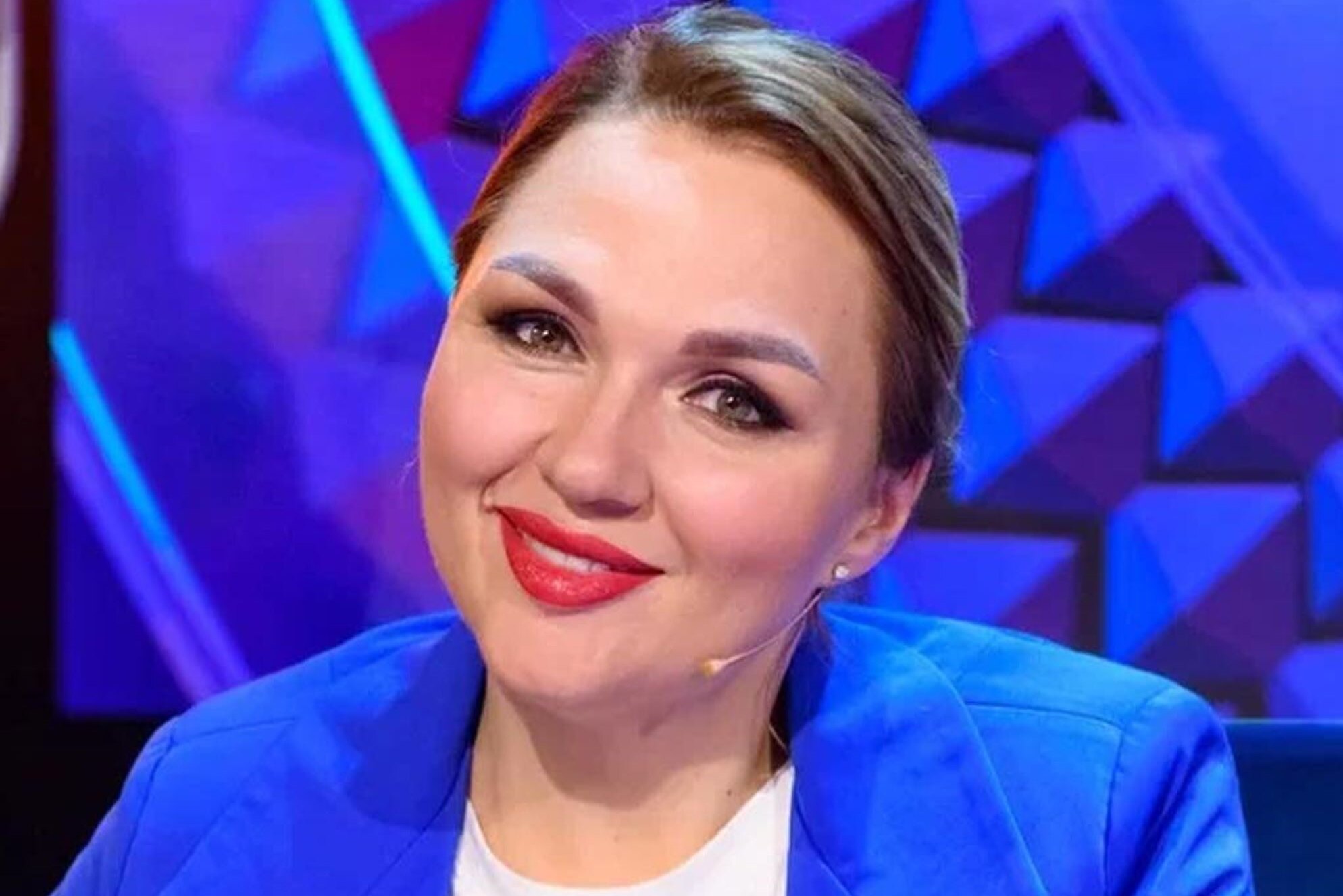 «Какая вы мразь!»: Надежда Ангарская опубликовала видео разговора с мошенником