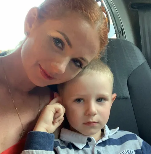Лена Катина со старшим сыном Сашей